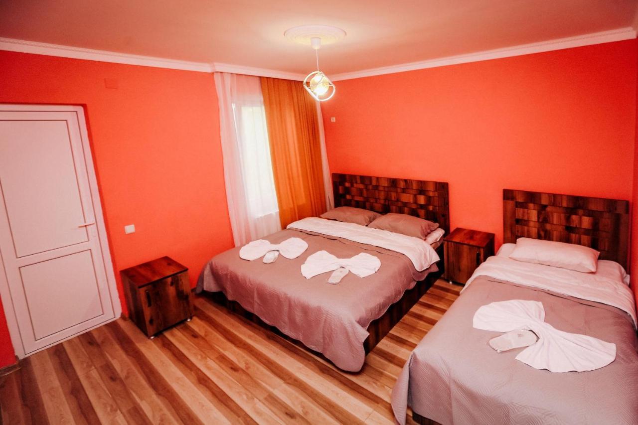 Bebo Babu Guest House Kutaisi Eksteriør bilde