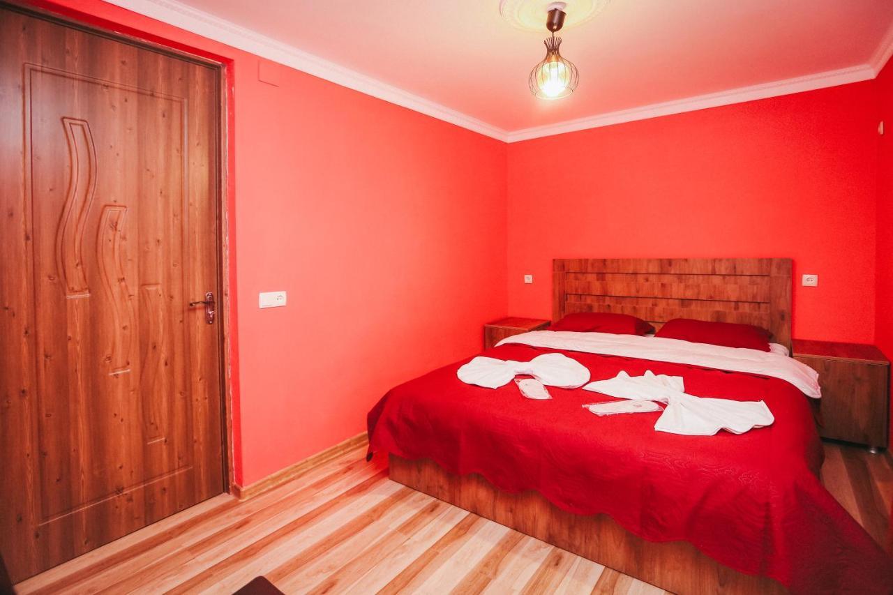 Bebo Babu Guest House Kutaisi Eksteriør bilde