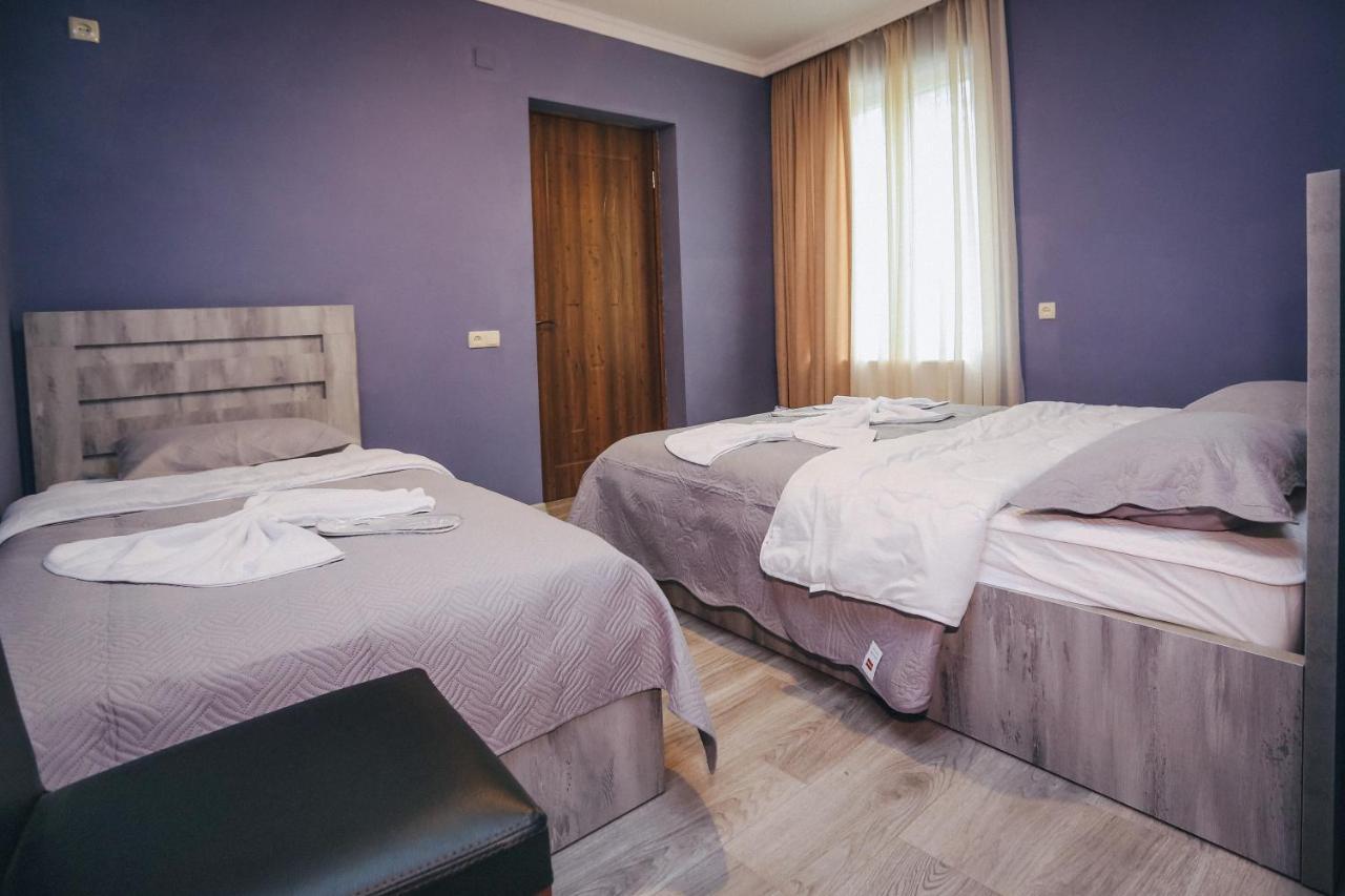 Bebo Babu Guest House Kutaisi Eksteriør bilde